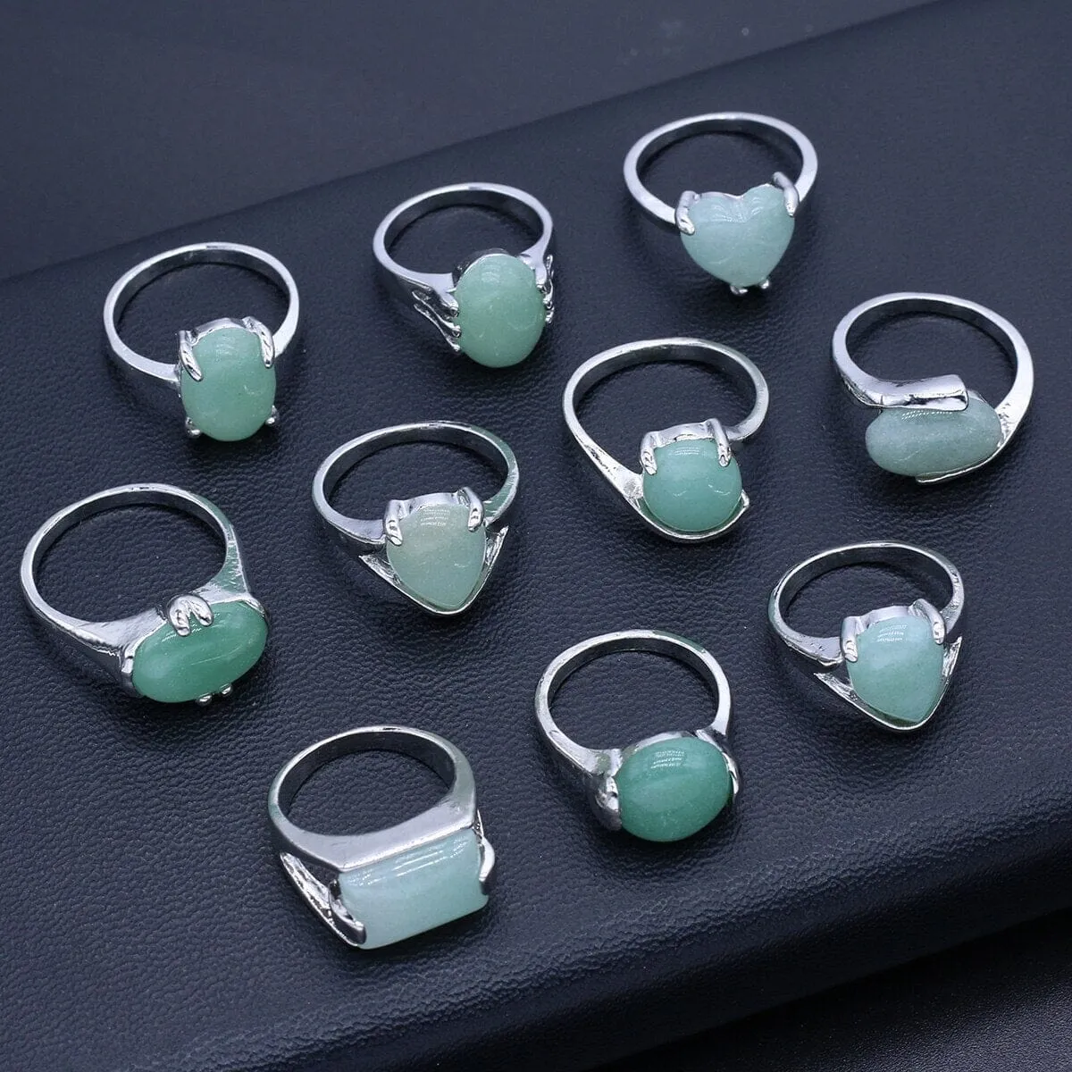 10 Pcs Natural Stone Green Aventurine Stone Random Size Ring