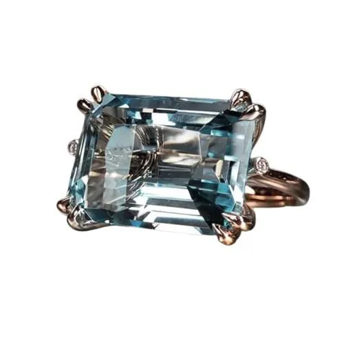 Horizontal Rectangular Aquamarine Stone Ring