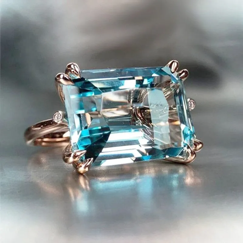 Horizontal Rectangular Aquamarine Stone Ring