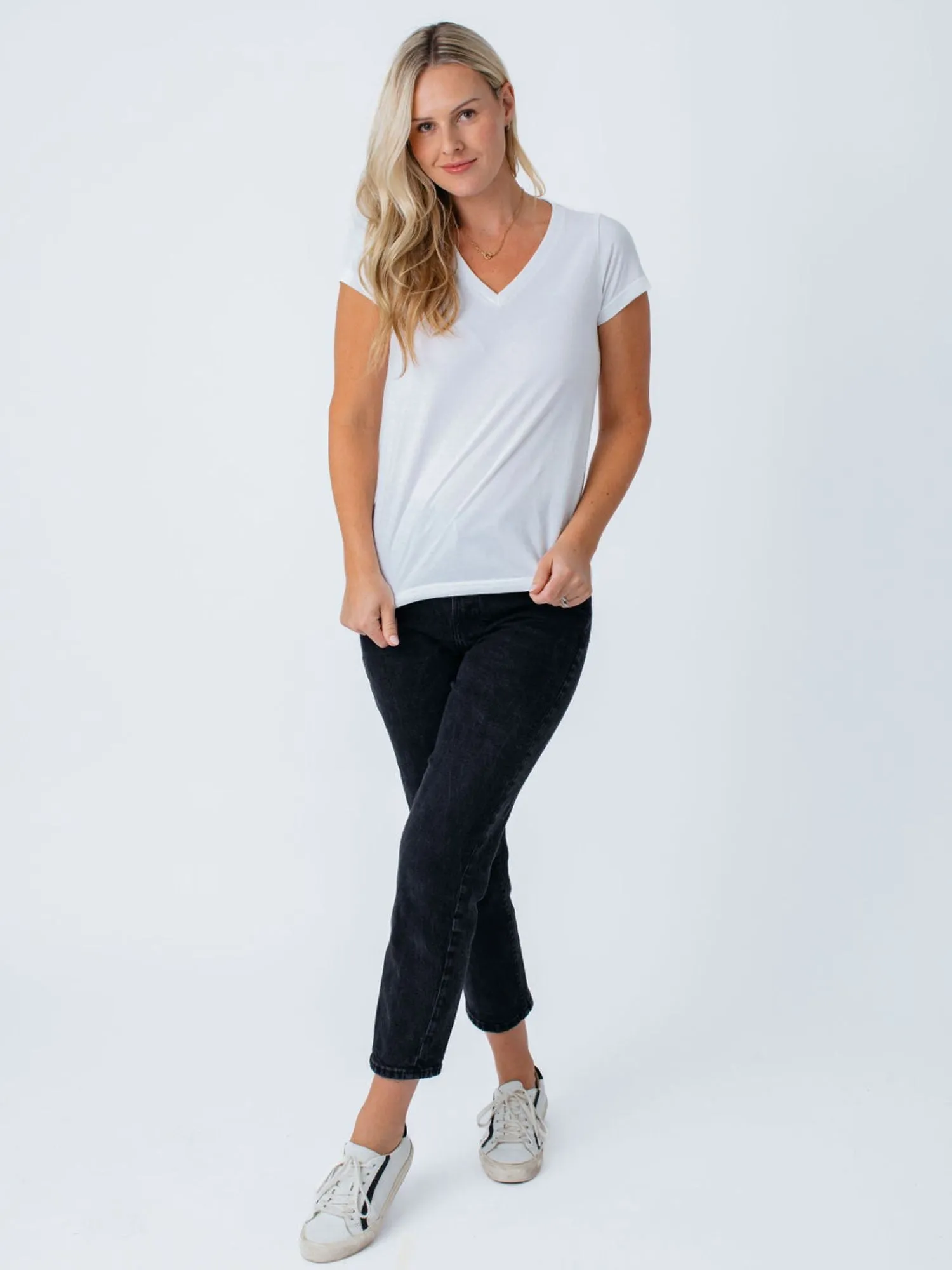 Women's All White V-Neck 3-Pack